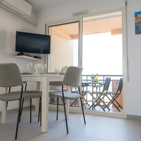 Апартаменты Joli T2 Lumineux-vue Mer-clim-wifi-parking